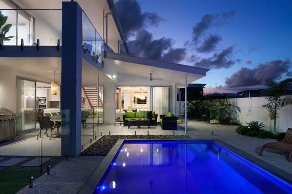 10 Belle Mare Avenue