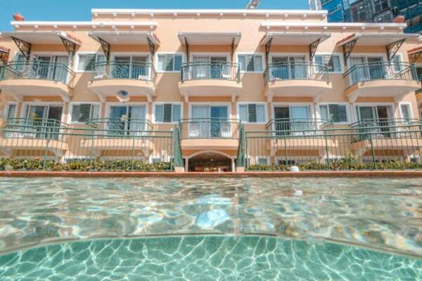 Stylish CBD retreat – 8 Il Palazzo