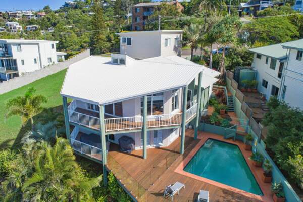 10 Mona Vista Court