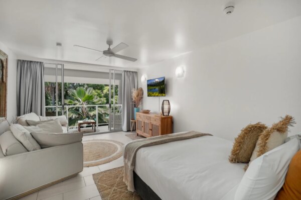 Drift Beachfront Resort Suite 3409