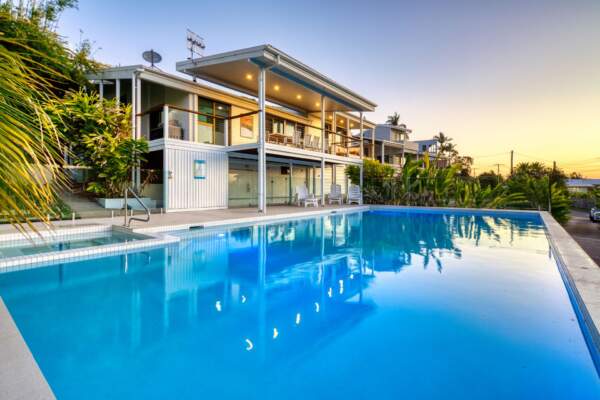 3 Greenoaks Drive