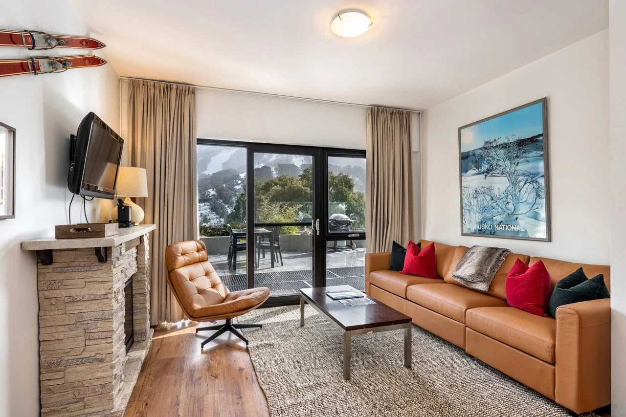 Lantern 14 – Terrace