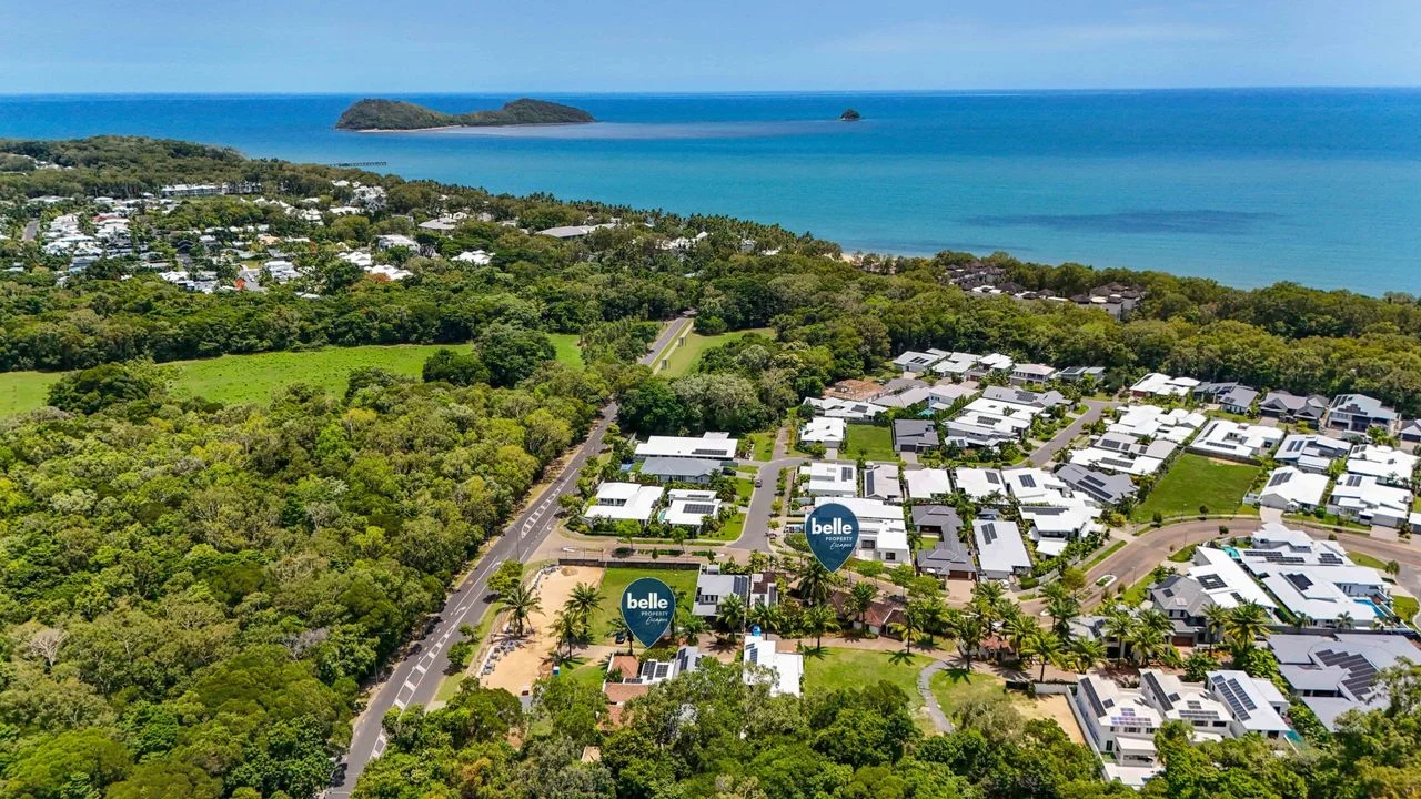 Pura Palm Cove – Two luxury Balinese villas