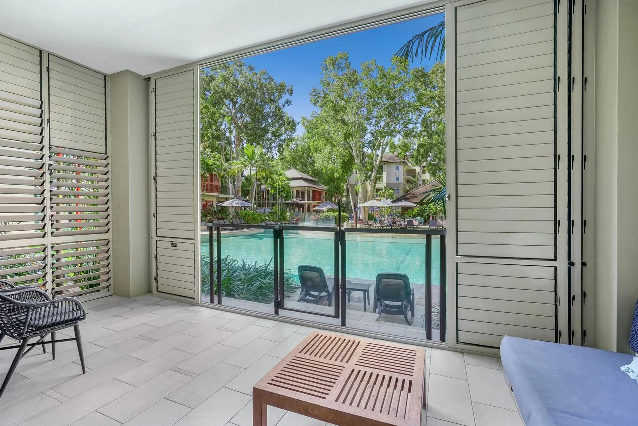 104 Swim-out Luxury Apartment in Palm Cove