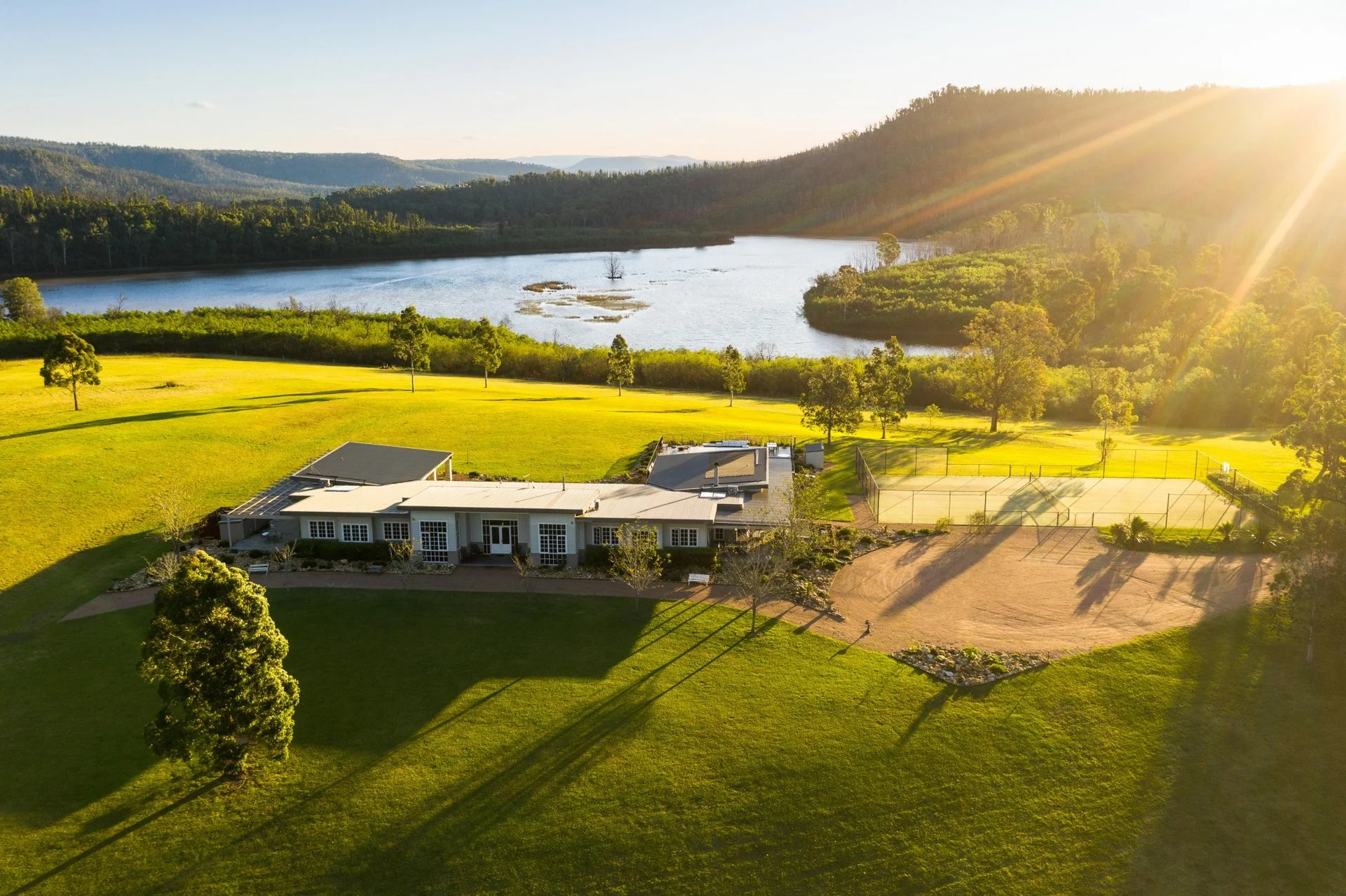 Lake David Luxe Lakehouse Getaway